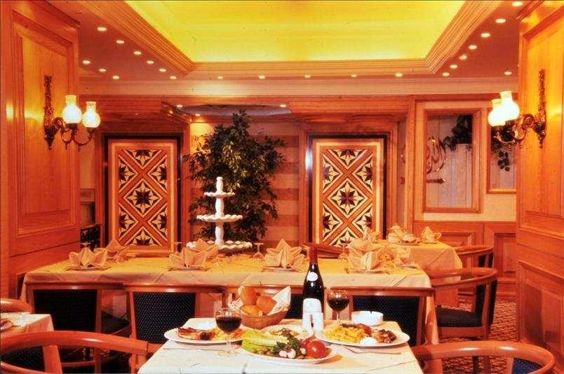 贝鲁特大酒店 餐厅 照片